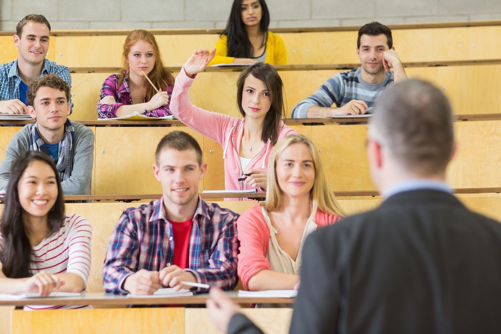 Šiandienos aktualijos: kompensacijų naujovės, studentai iš užsienio ir nesubalansuoti mokesčiai