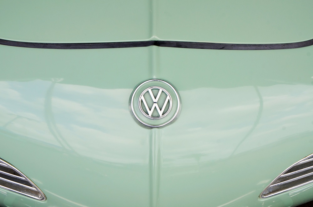 „Volkswagen“ baiminasi milžiniškų JAV muitų: išlaidos gali siekti milijardus eurų „Volkswagen“ baiminasi milžiniškų JAV muitų: išlaidos gali siekti milijardus eurų