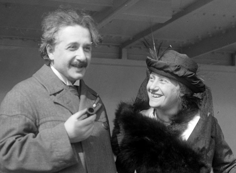 Albertas Einšteinas: „Sunkumuose visada slypi galimybės“