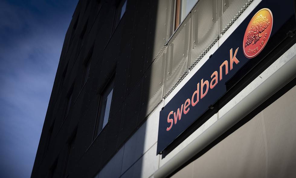 „Swedbank“ galimybę pasitraukti iš Baltijos šalių vadina spekuliacija