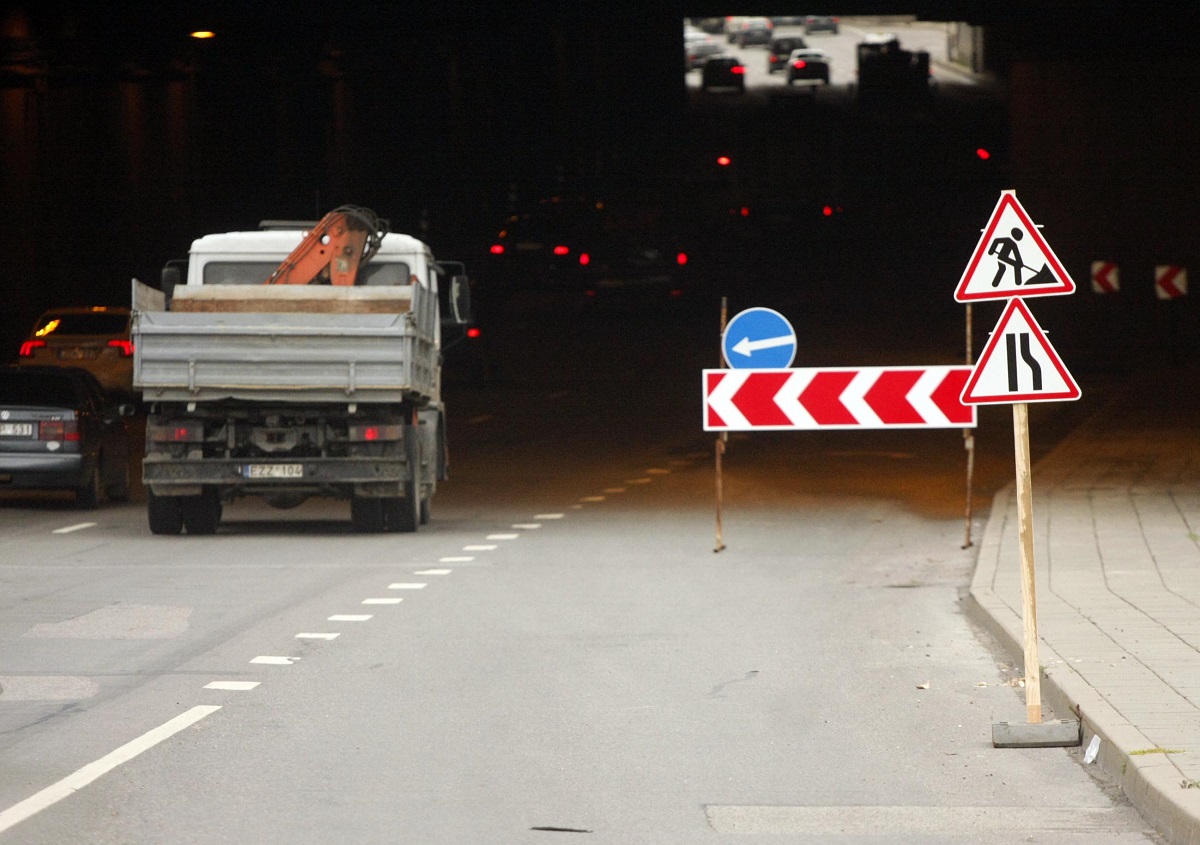 Lietuvoje kelių taisymui bus skirta 10 mln. eurų