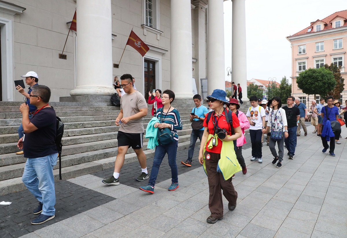 Šiais metais turistai Lietuvoje turėtų išleisti daugiau kaip milijardą eurų