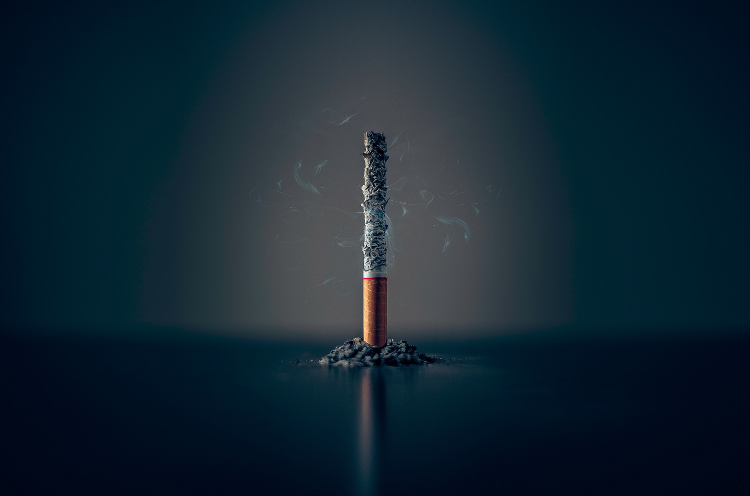 Nematomi pavojai: pasyvus rūkymas gali sukelti net depresiją