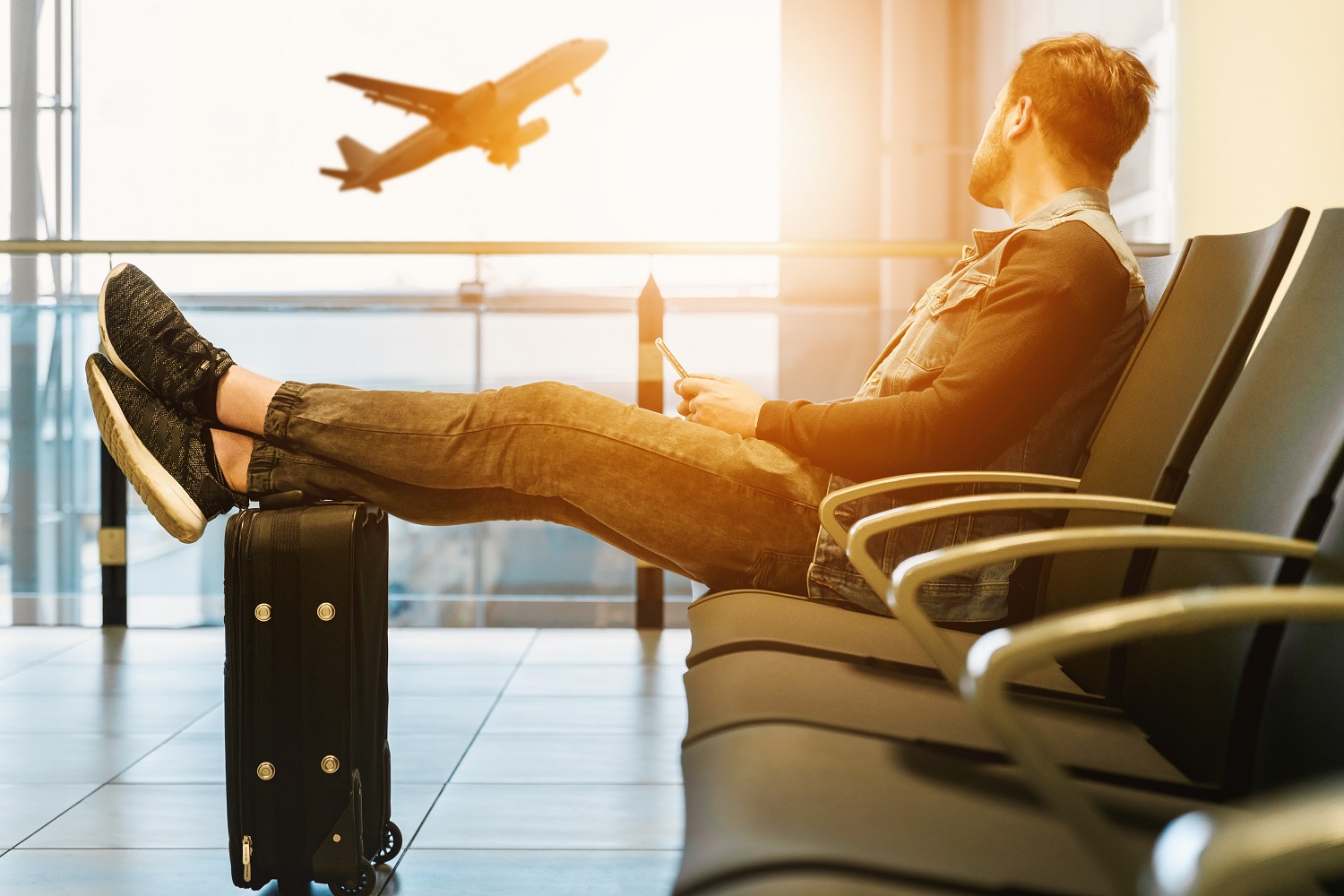 Pasirūpinkite savo širdimi: kaip tinkamai pasiruošti kelionei lėktuvu