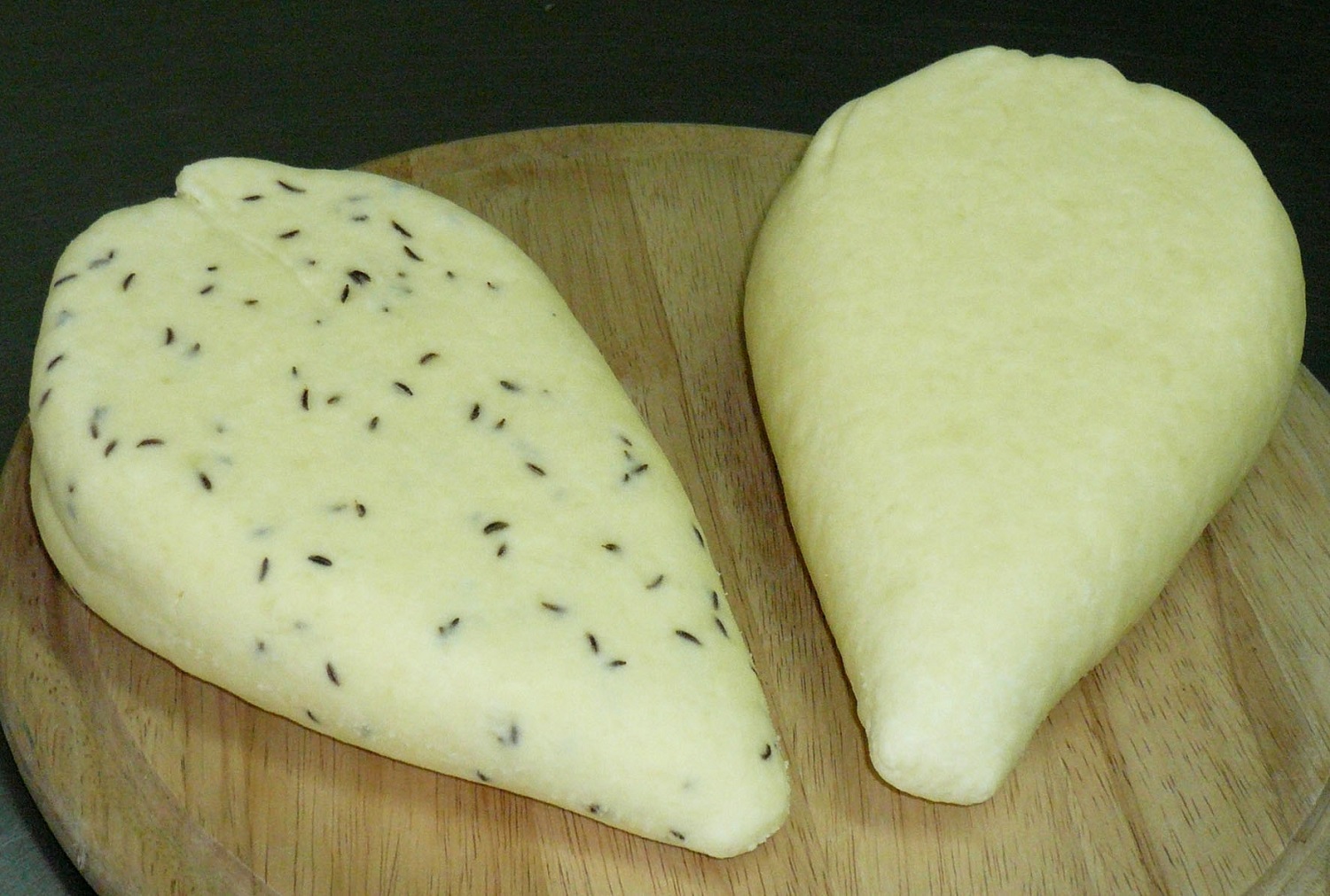 Lietuvoje mažėja šviežių sūrių ir sviesto gamyba
