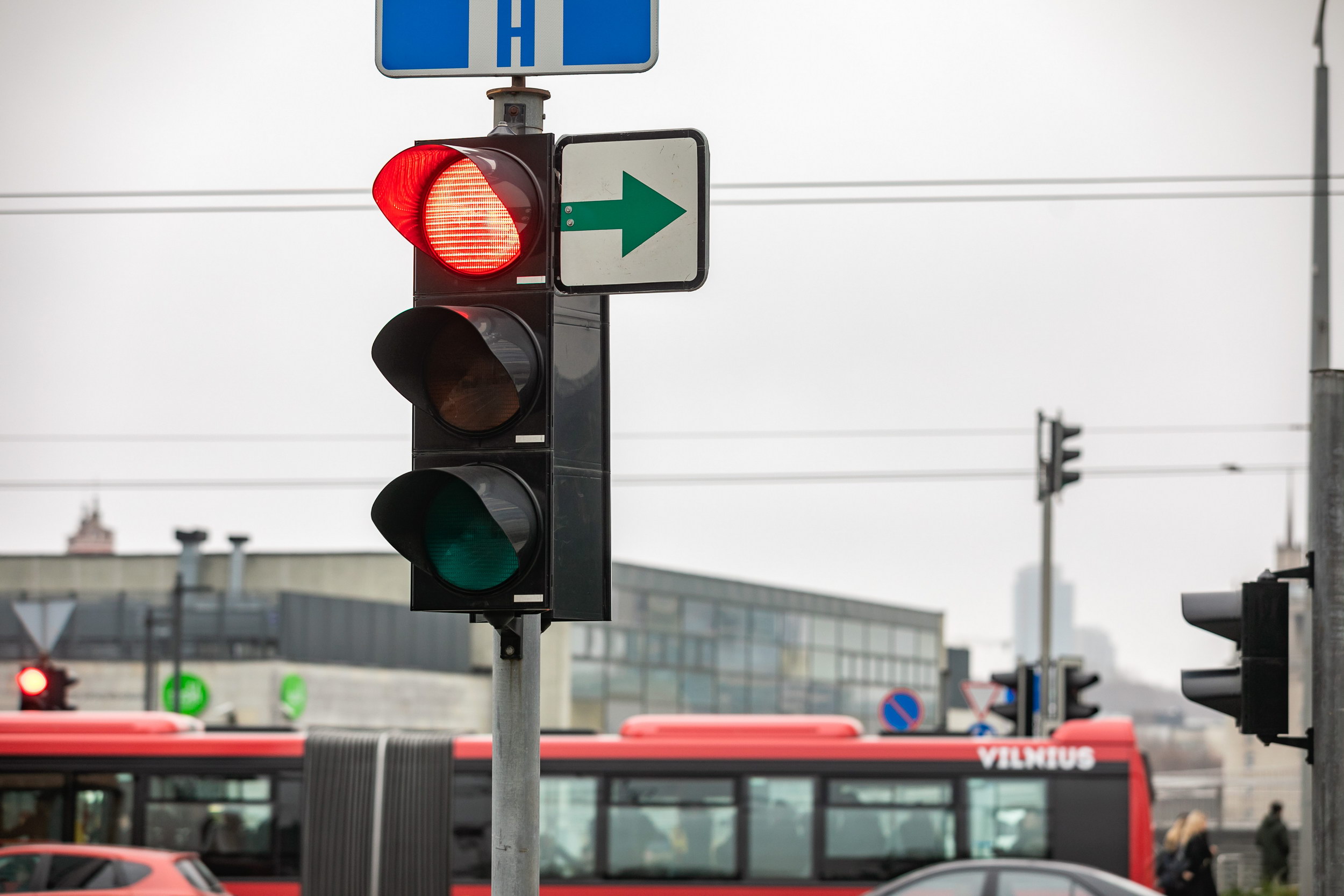 Lentelės su žaliomis rodyklėmis: ką reikia žinoti sostinės vairuotojams?