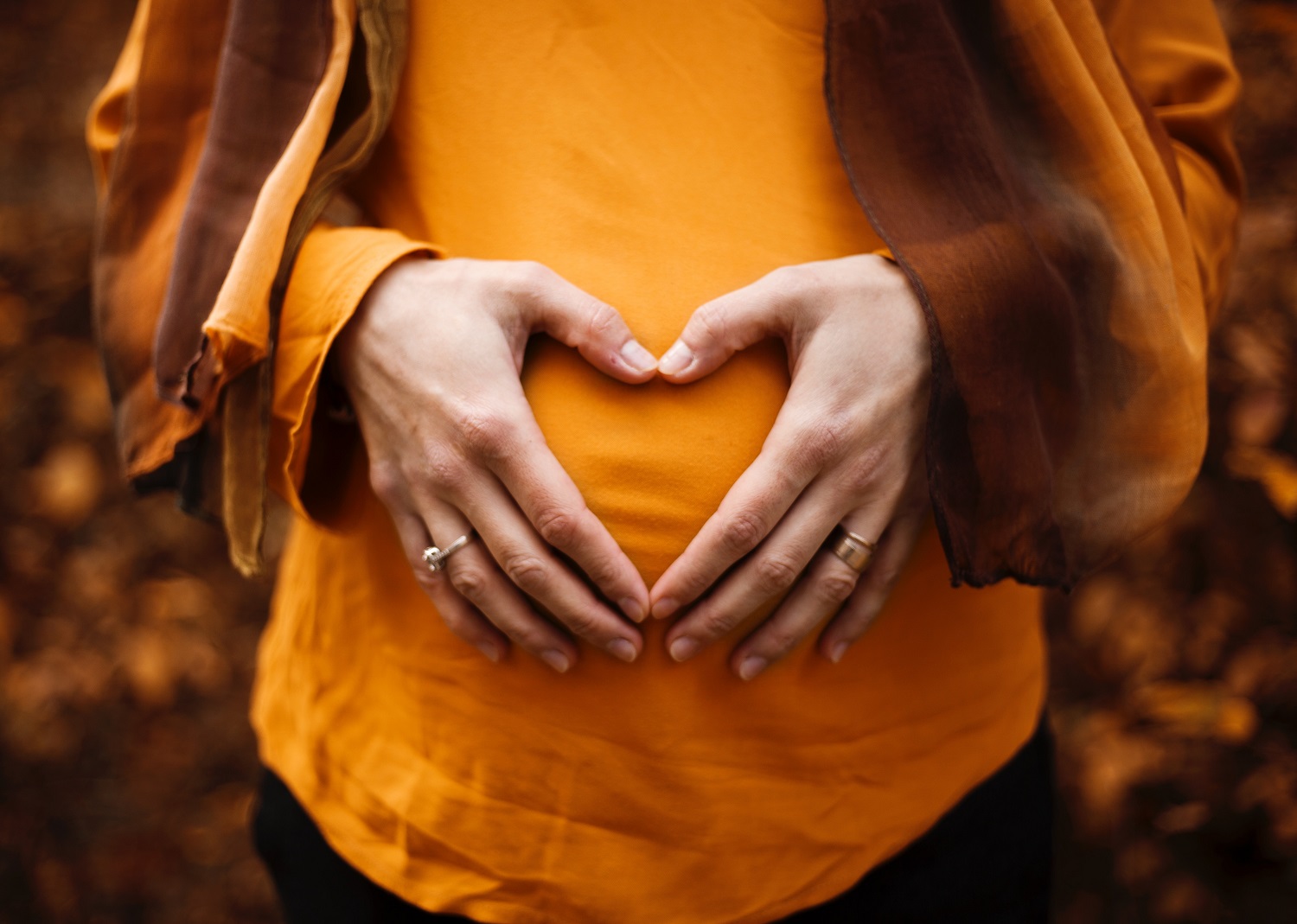 Nėštumo metu nedirbusioms mamoms sugrąžinama galimybė gauti motinystės išmoką