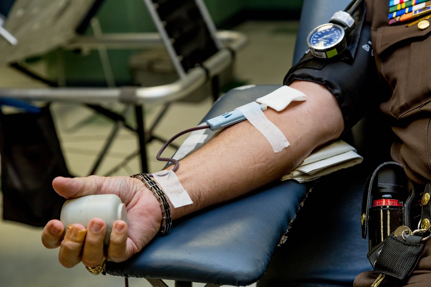 Santaros klinikos prašo pagalbos: trūksta kraujo