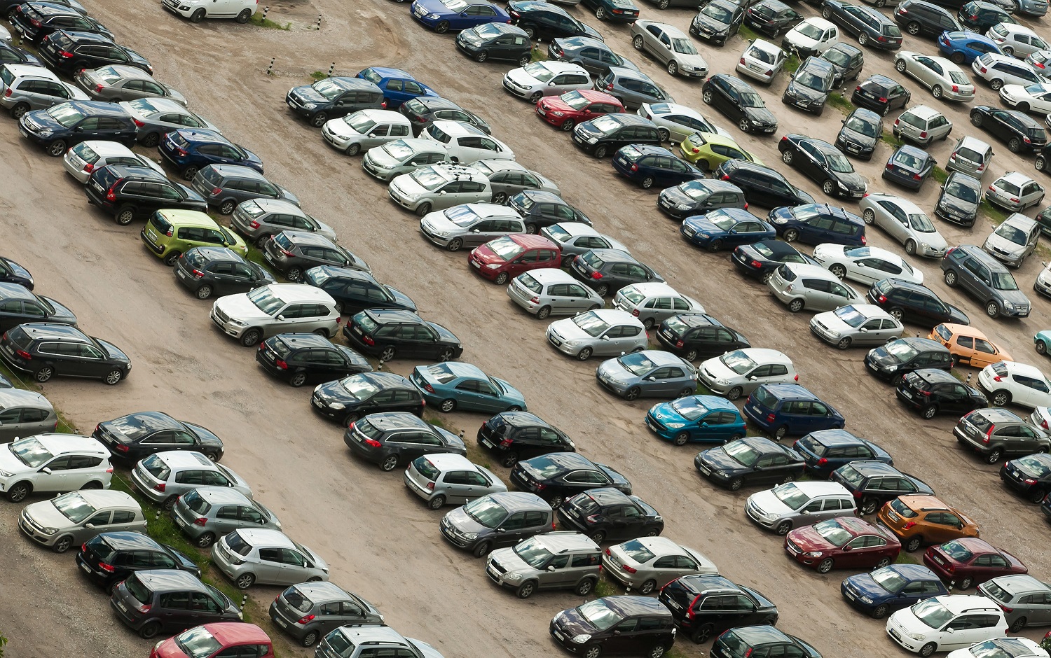 „Swedbank“ statistika: lietuviai savo automobilį keičia rečiausiai iš Baltijos šalių gyventojų