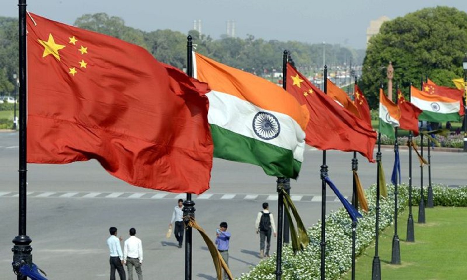 Indijos karinės pajėgos: per susirėmimą pasienyje su Kinija žuvo 20 Indijos kariškių