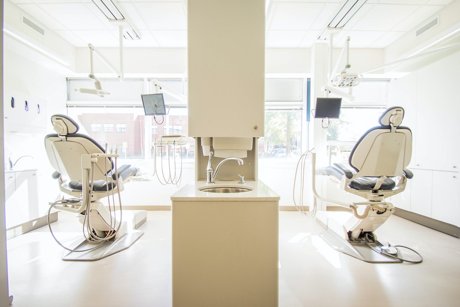 Odontologai perspėja: kol odontologija bus puolama, kokybiškos paslaugos tik tols nuo pacientų