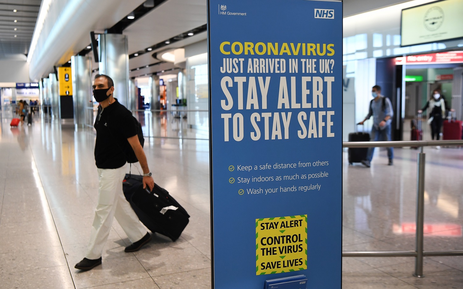 PSO: Europoje koronaviruso protrūkiai vėl prasidėjo dėl atsipalaidavusio žmonių elgesio