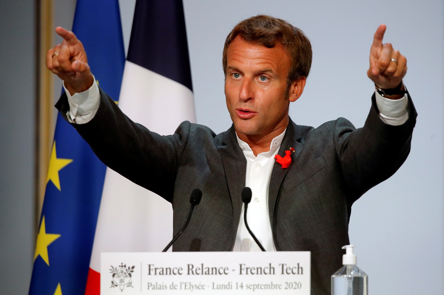 E. Macronas gina 5G technologijas: negrįšime prie žibalinės lempos E. Macronas gina 5G technologijas: negrįšime prie žibalinės lempos