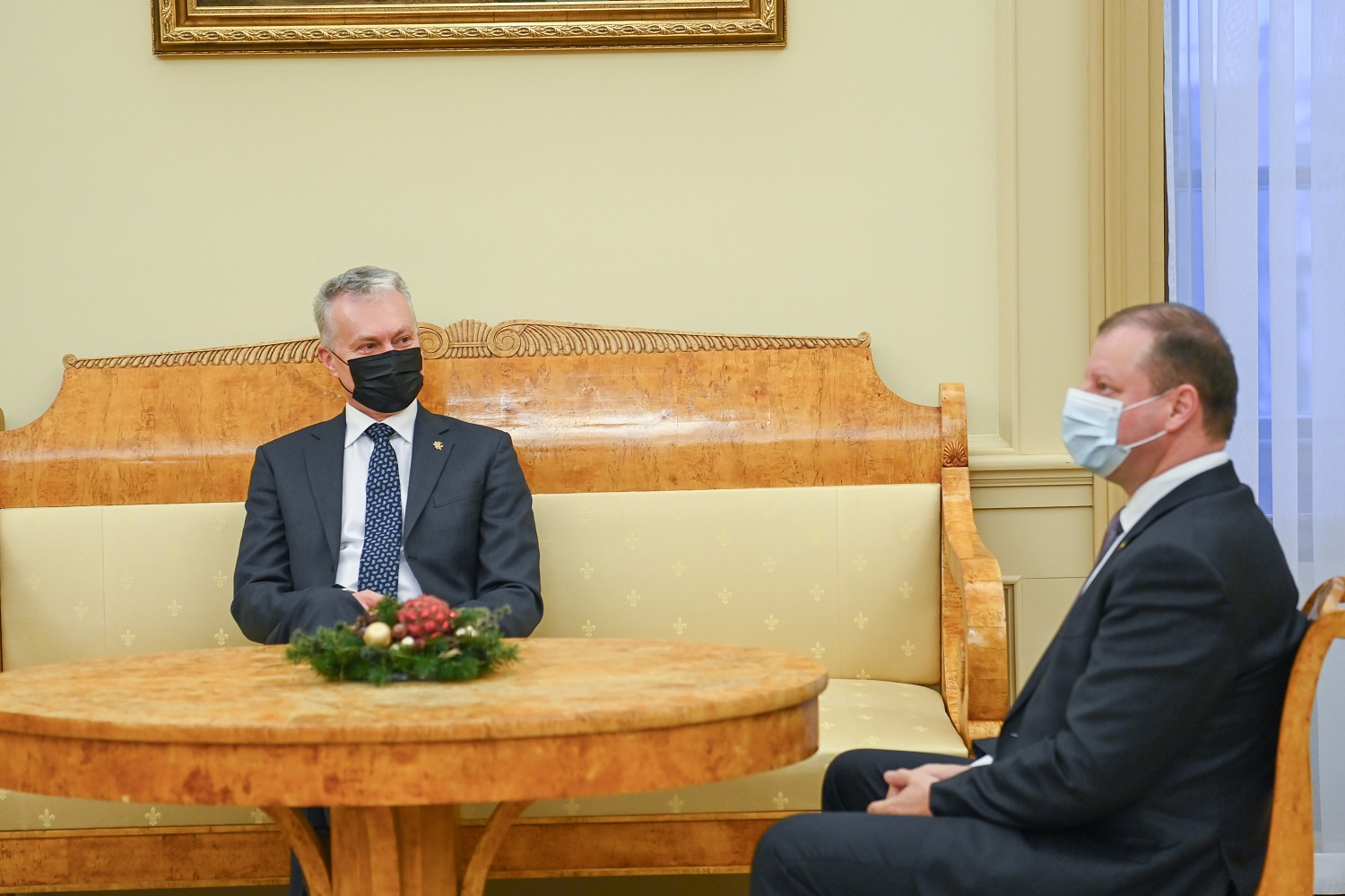Buvę premjerai įvertino Vyriausybių kaitą: tokios politikų emocijos šokiruoja Buvę premjerai įvertino Vyriausybių kaitą: tokios politikų emocijos šokiruoja