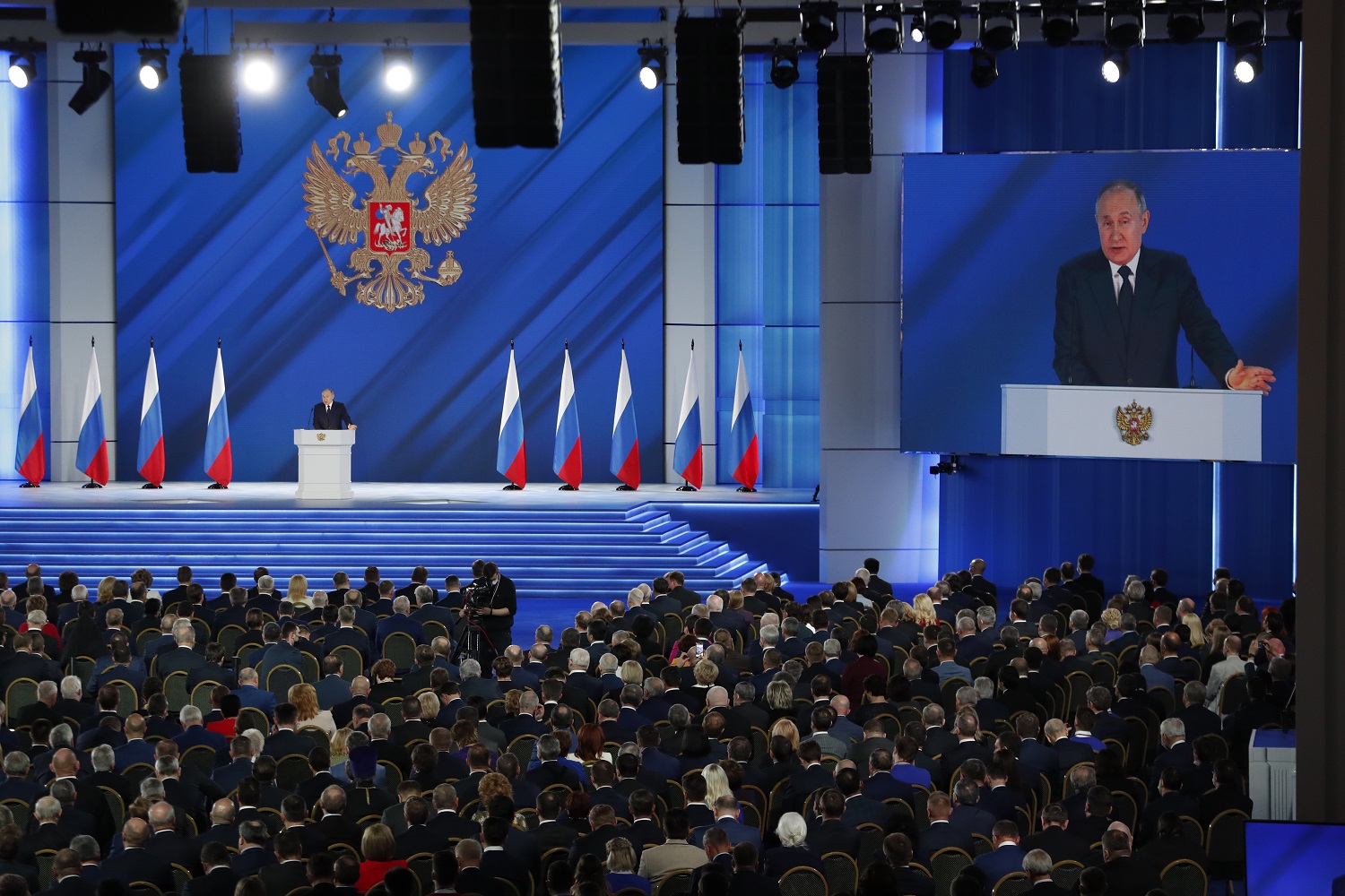 Prezidentūra: V. Putino kalboje išsakytos frazės kelia nerimą