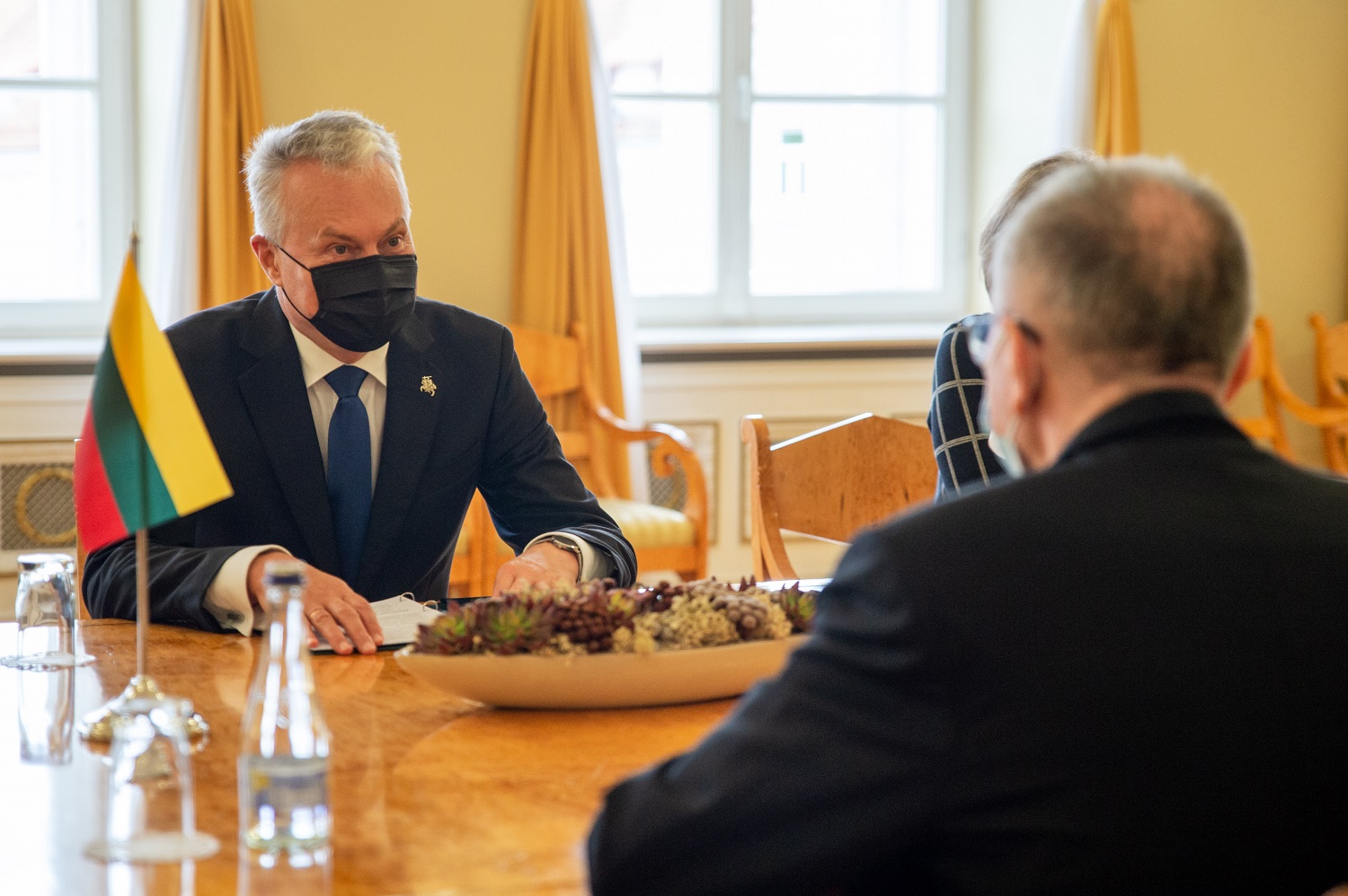 Nuolaidų Baltarusijai ir Kinijai nebus: G. Nausėda žada laikytis ryžtingos pozicijos Nuolaidų Baltarusijai ir Kinijai nebus: G. Nausėda žada laikytis ryžtingos pozicijos