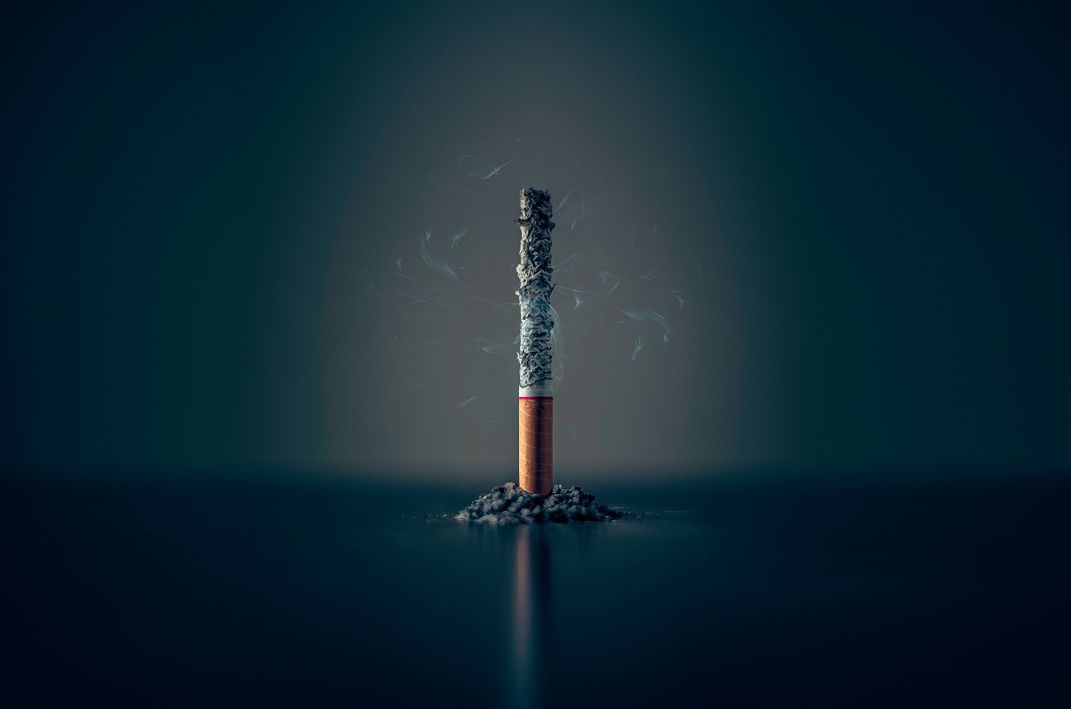 Šešėlinė tabako rinka ir toliau auga: kas penkta cigaretė – nelegali