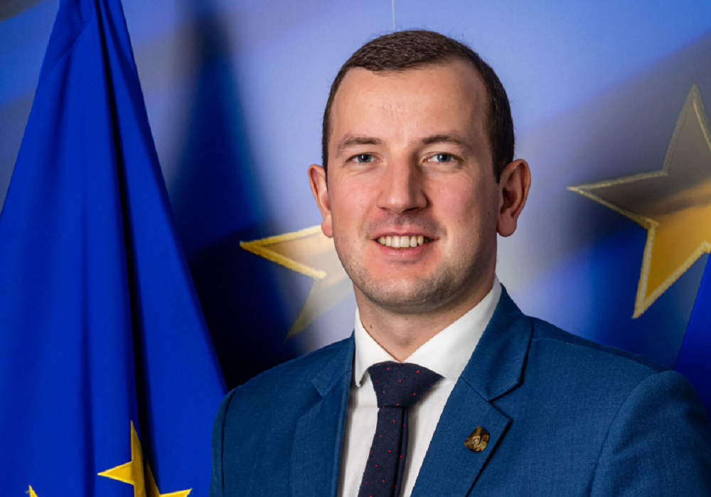 V. Sinkevičius: gyventojai naudojasi taršiu transportu, nes neranda tinkamų ir prieinamų alternatyvų V. Sinkevičius: gyventojai naudojasi taršiu transportu, nes neranda tinkamų ir prieinamų alternatyvų