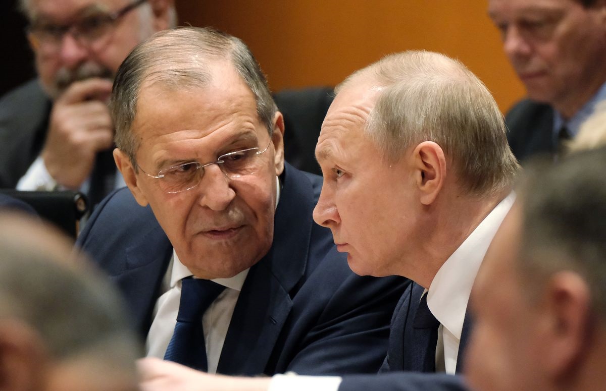 JAV paskelbė sankcijas V. Putinui ir S. Lavrovui JAV paskelbė sankcijas V. Putinui ir S. Lavrovui