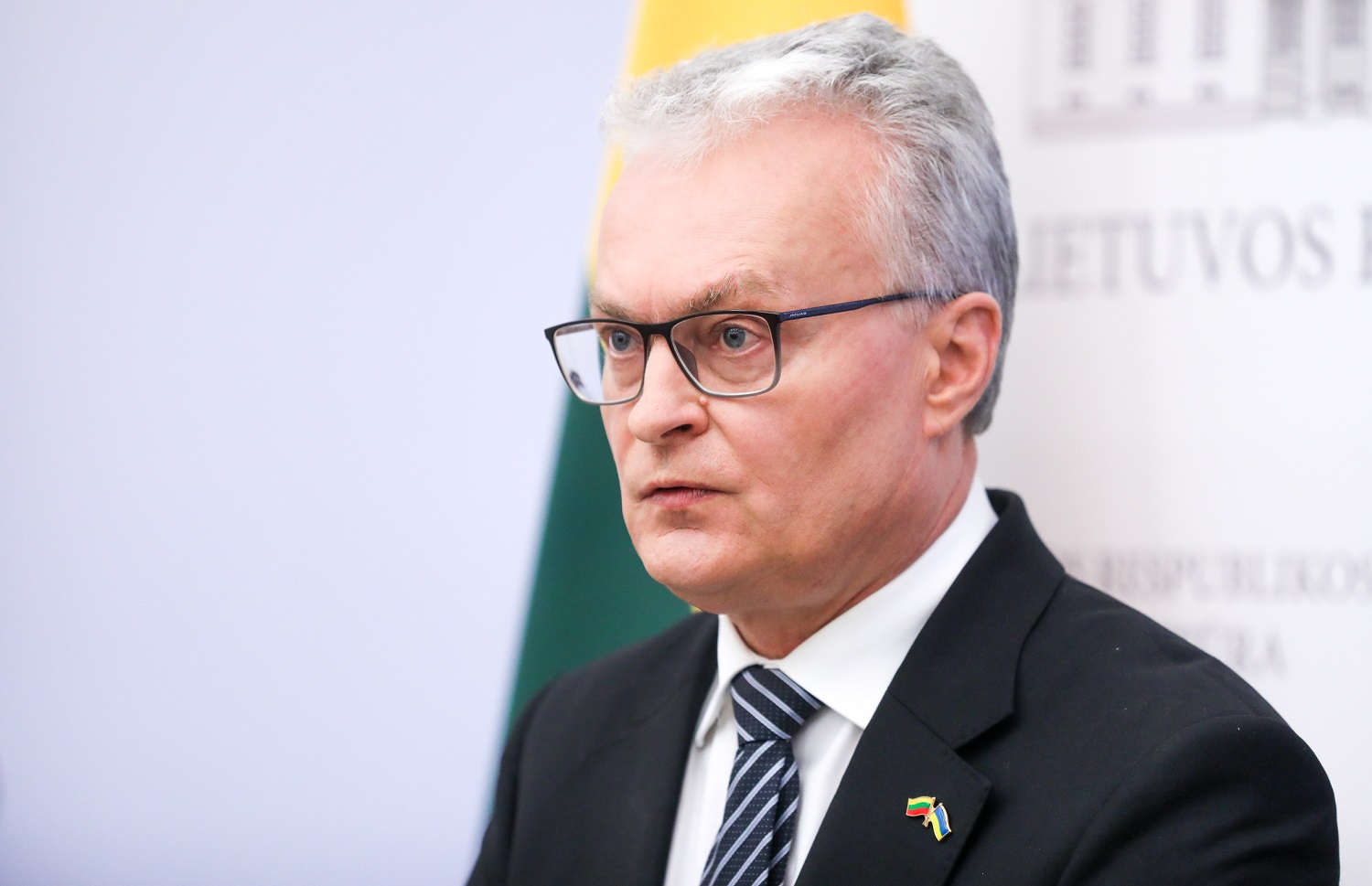 G. Nausėda: V. Putino sprendimas panaudoti cheminį ginklą būtų labai aiškus raudonosios ribos peržengimas G. Nausėda: V. Putino sprendimas panaudoti cheminį ginklą būtų labai aiškus raudonosios ribos peržengimas