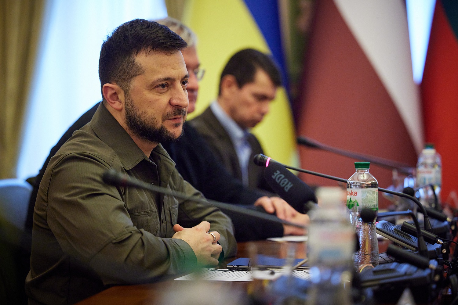 V. Zelenskis: nepaisant kelių Ukrainos kariuomenės pergalių, situacija išlieka įtempta V. Zelenskis: nepaisant kelių Ukrainos kariuomenės pergalių, situacija išlieka įtempta