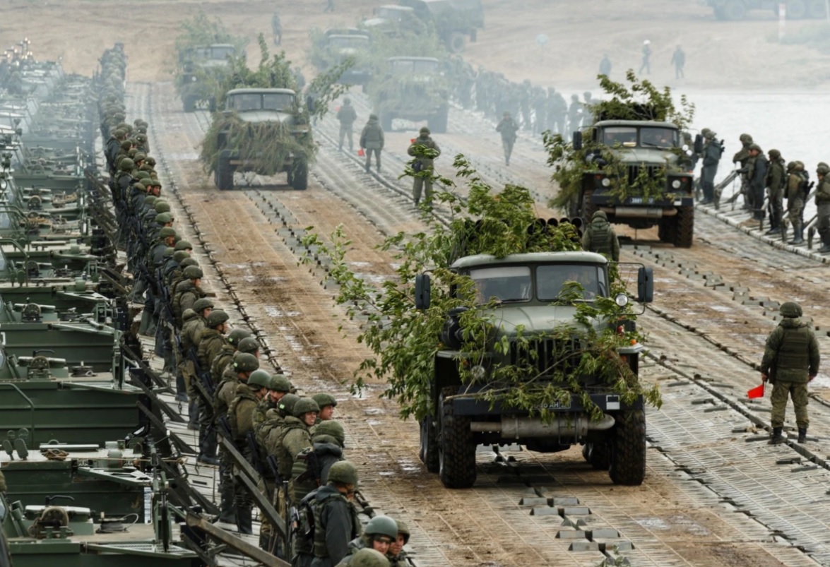 Ukrainos generolai: Rusija nori tęsti karinį aktyvumą Ukrainos rytuose ir pietuose