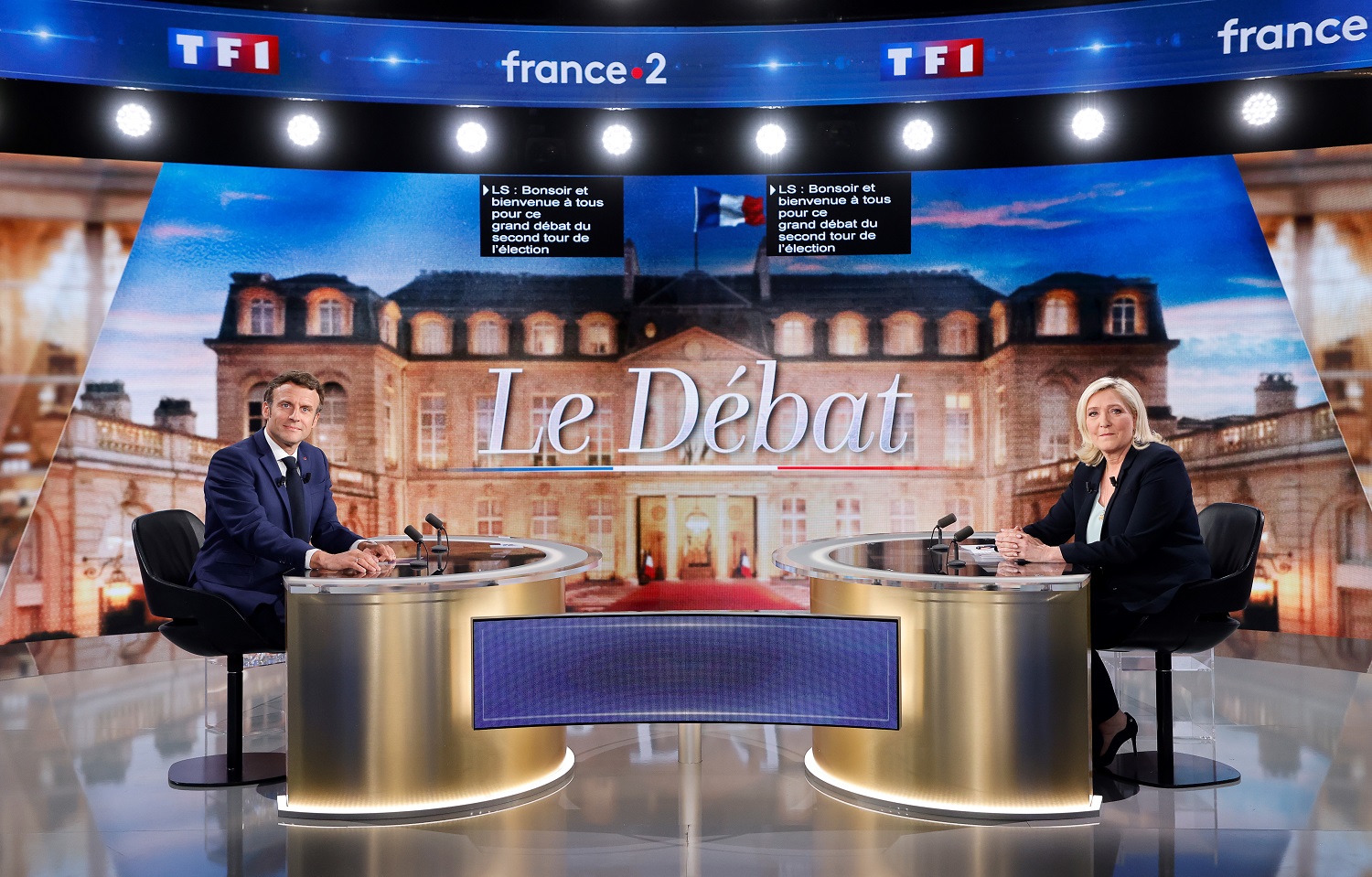 E.Macronas apkaltino konkurentę priklausomybe nuo Rusijos: „Kovodama su skaromis M. Le Pen rizikuoja sukelti pilietinį karą“ E.Macronas apkaltino konkurentę priklausomybe nuo Rusijos: „Kovodama su skaromis M. Le Pen rizikuoja sukelti pilietinį karą“
