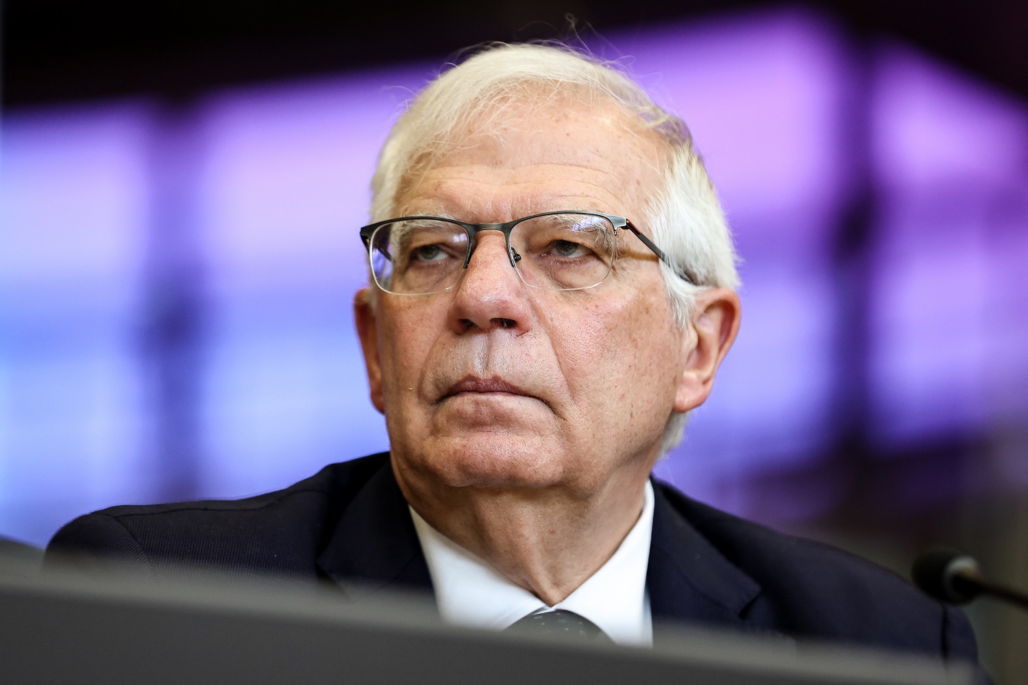 J. Borrellis: ES nėra vieningos pozicijos dėl rusiškų energetikos išteklių embargo