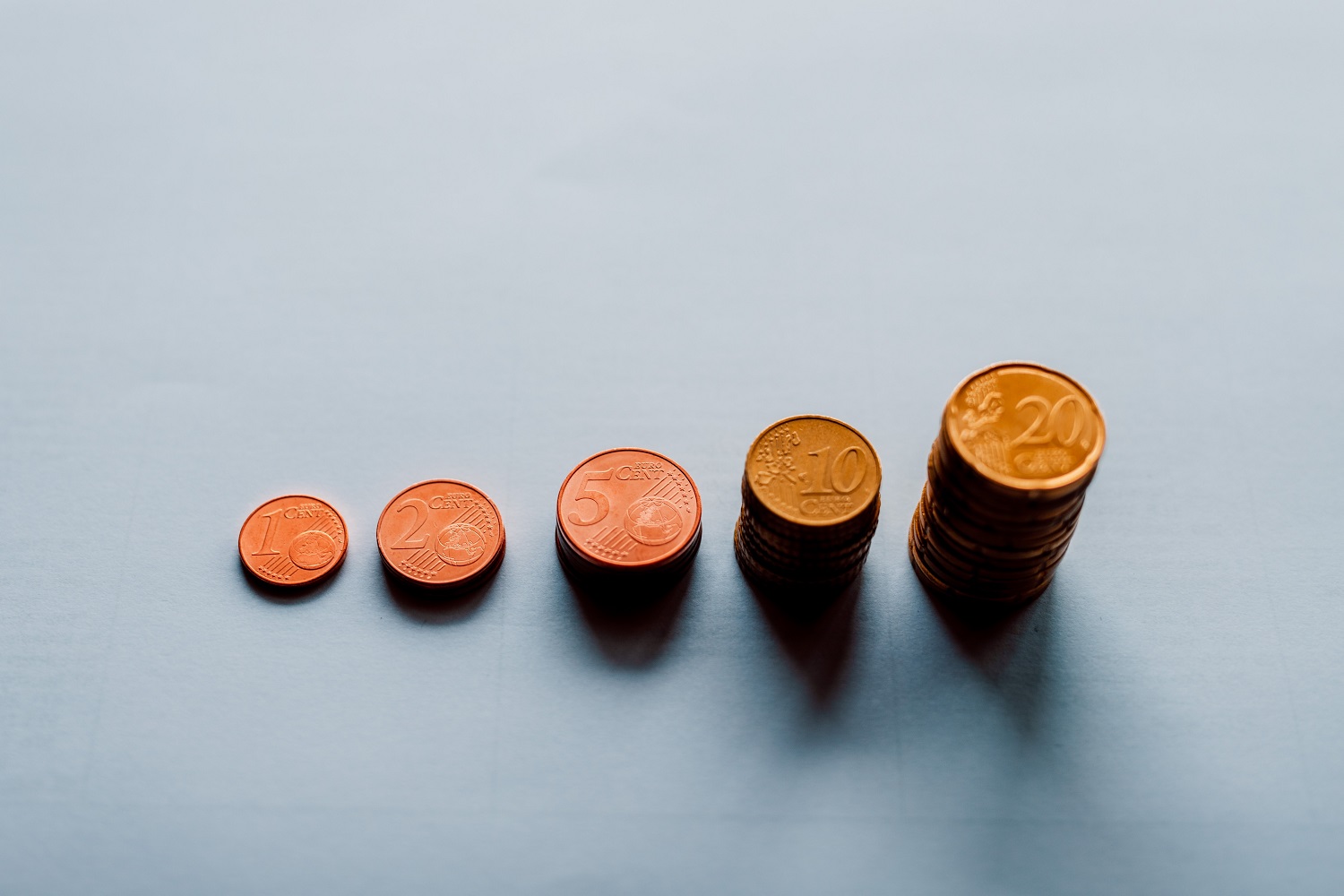 Kas keturioliktas gyventojas pernai patyrė didelį materialinį nepriteklių Kas keturioliktas gyventojas pernai patyrė didelį materialinį nepriteklių