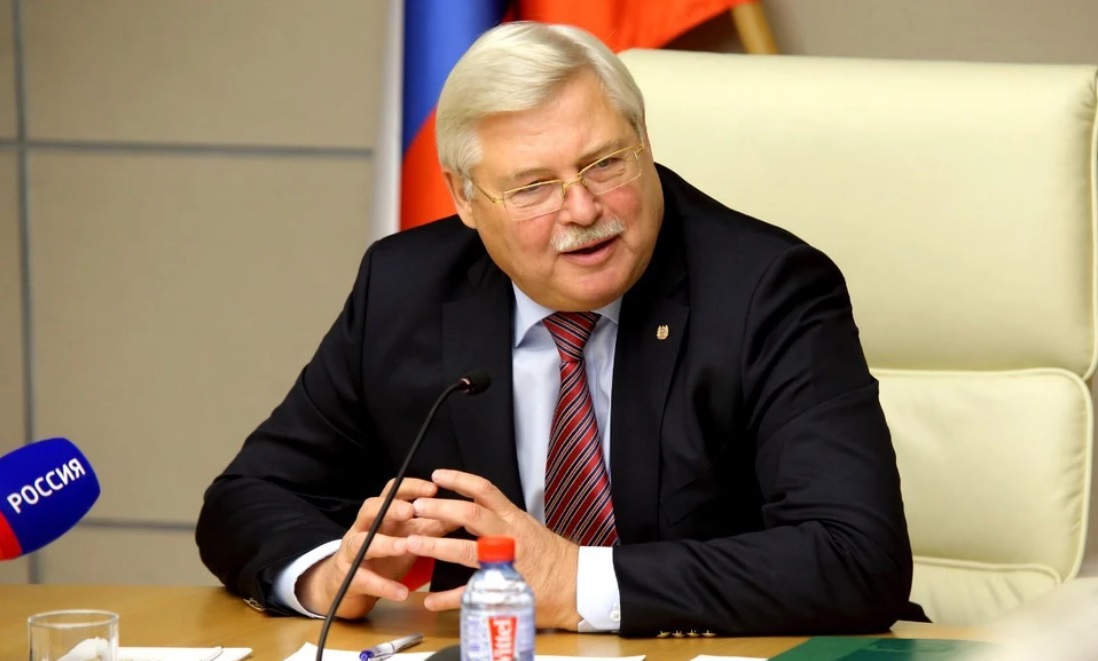 Rusijoje – gubernatorių atsistatydinimo banga Rusijoje – gubernatorių atsistatydinimo banga