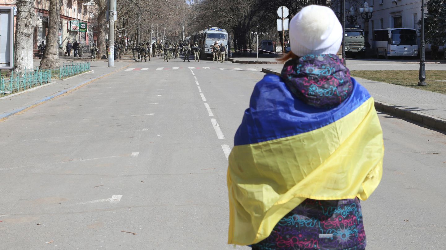 Kyjivas: Rusijos pasų išdavinėjimas yra šiurkštus Ukrainos suvereniteto pažeidimas