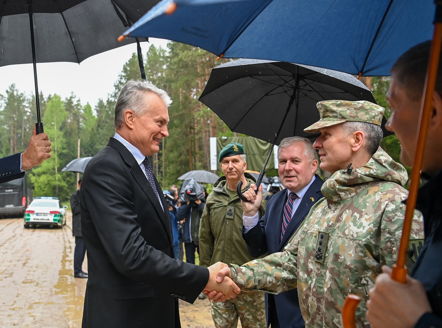 G. Nausėda pabrėžia oro gynybos Lietuvoje būtinybę: tikiuosi, NATO viršūnių susitikimas Madride bus žingsnis į priekį