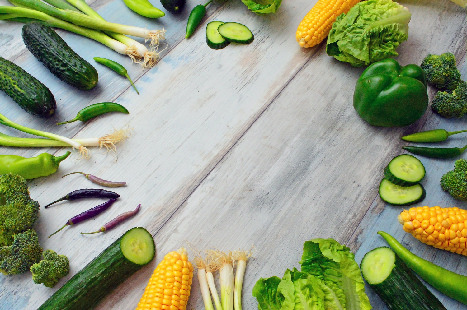 Daržoves, žoleles ir vaisius namuose galima užsiauginti pakartotinai: nuo salotų iki ananasų