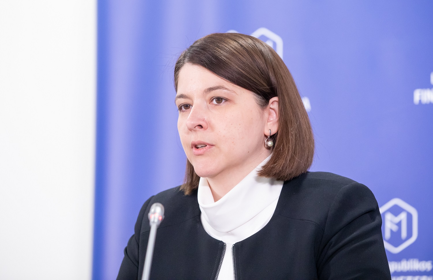 G. Skaistė: svarbu, kad už dabartinius „antiinfliacinius“ sprendimus ateities kartos nebūtų priverstos mokėti per didelės kainos G. Skaistė: svarbu, kad už dabartinius „antiinfliacinius“ sprendimus ateities kartos nebūtų priverstos mokėti per didelės kainos