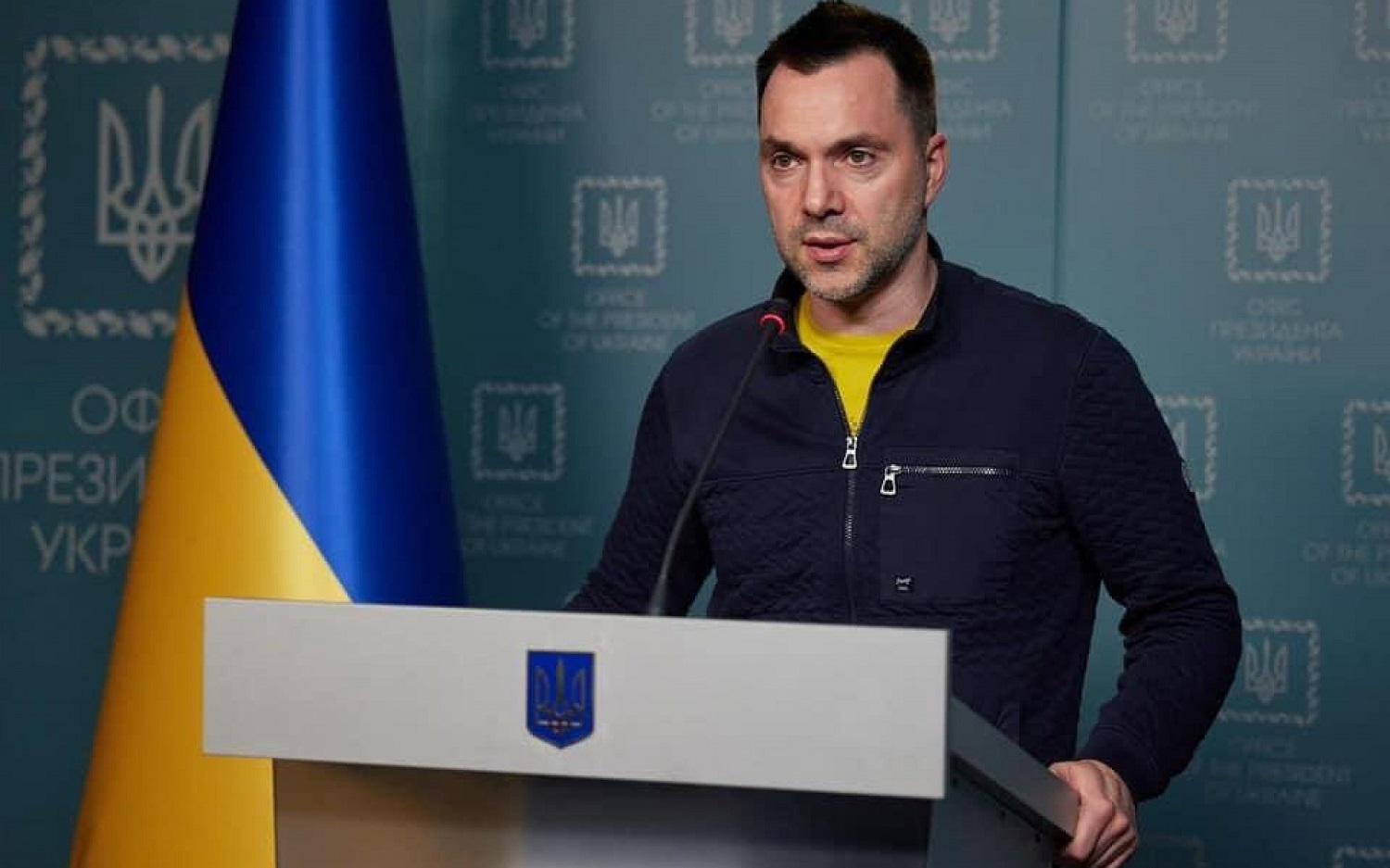 O. Arestovyčius: Ukraina vykdo dvigubą kontrpuolimą O. Arestovyčius: Ukraina vykdo dvigubą kontrpuolimą