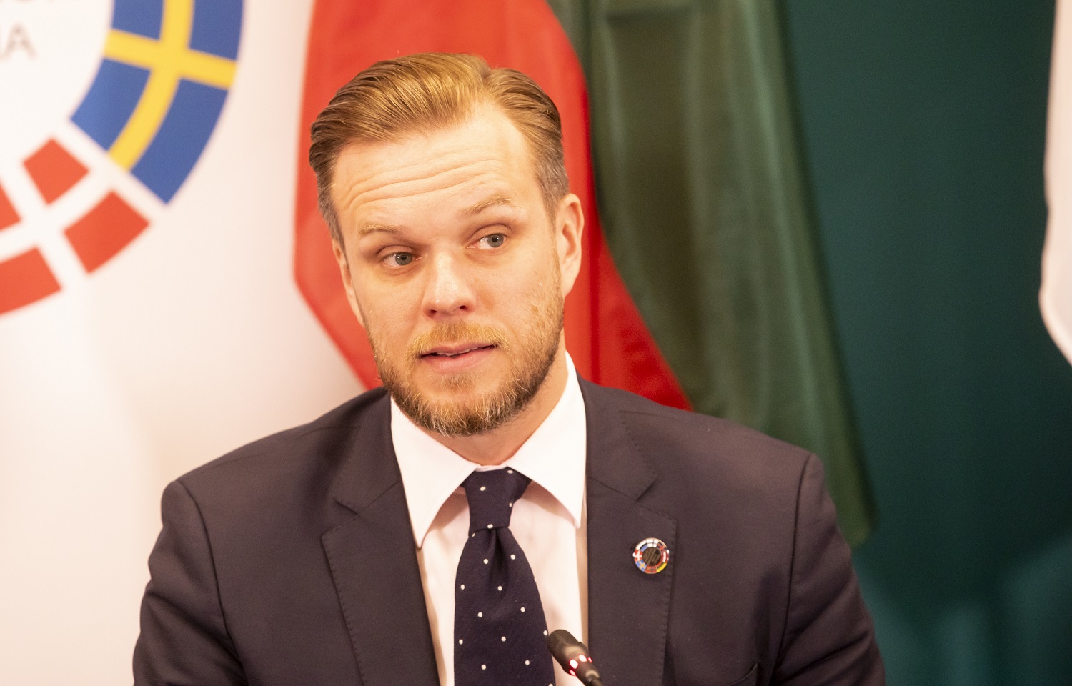 G. Landsbergis: Ukrainoje pradėtas karas Rusijai nesiseka, Ukraina turi realius šansus atsiimti užimtas teritorijas G. Landsbergis: Ukrainoje pradėtas karas Rusijai nesiseka, Ukraina turi realius šansus atsiimti užimtas teritorijas