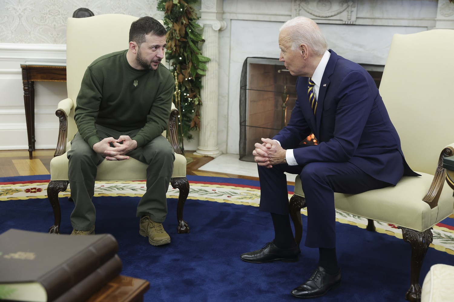 J. Bidenas V. Zelenskiui: jūs niekada nebūsite vieni J. Bidenas V. Zelenskiui: jūs niekada nebūsite vieni