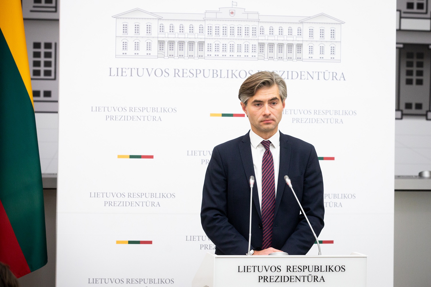 K. Budrys nemano, kad Lietuva yra saugesnė nei prieš metus: karinės grėsmės sumažėjusios, bet turime tolimesnių darbų sąrašą K. Budrys nemano, kad Lietuva yra saugesnė nei prieš metus: karinės grėsmės sumažėjusios, bet turime tolimesnių darbų sąrašą