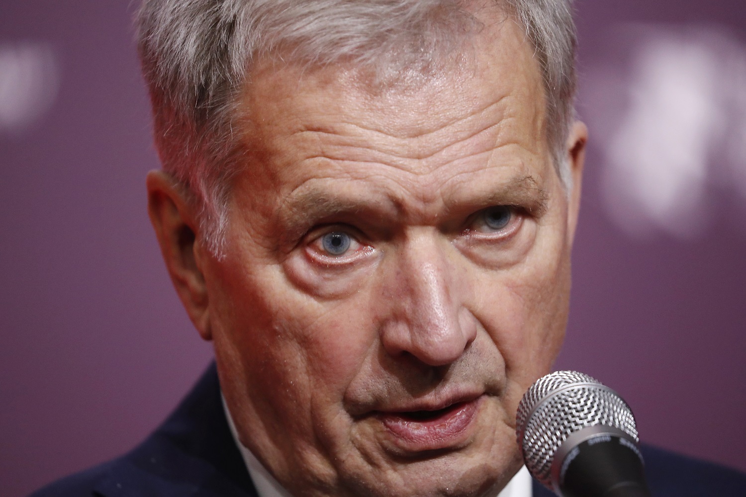 Suomijos prezidentas: Putinas kartoja Stalino klaidas Suomijos prezidentas: Putinas kartoja Stalino klaidas