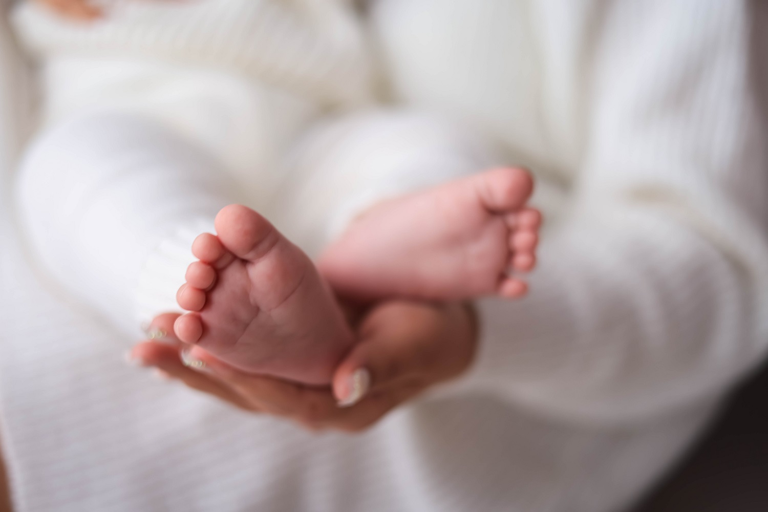 Septynių vaikų motina Lenkijoje pagimdė penketuką