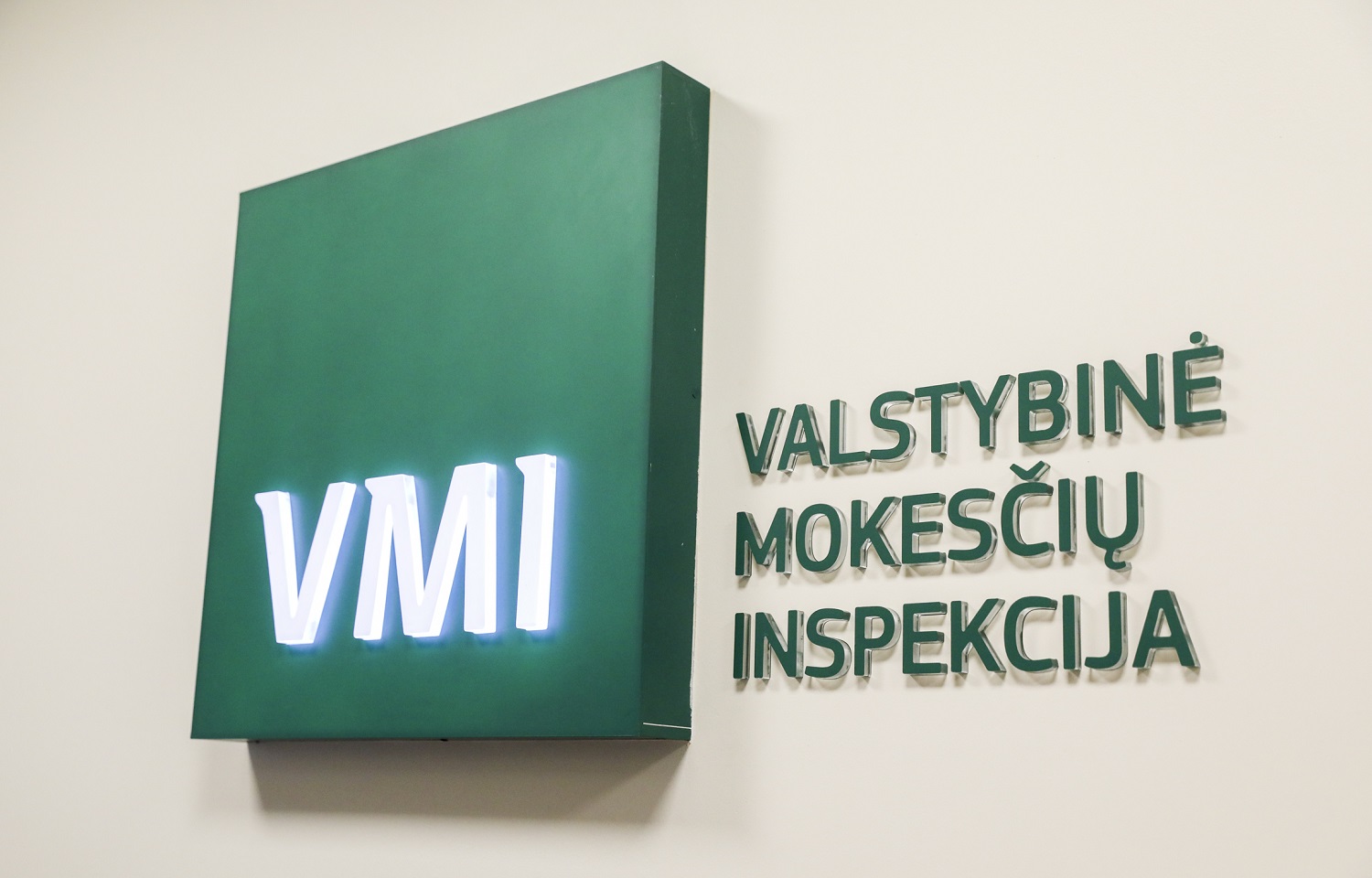 VMI netrukus skelbs pajamų deklaravimo startą: ragina gyventojus kol kas deklaracijų neteikti