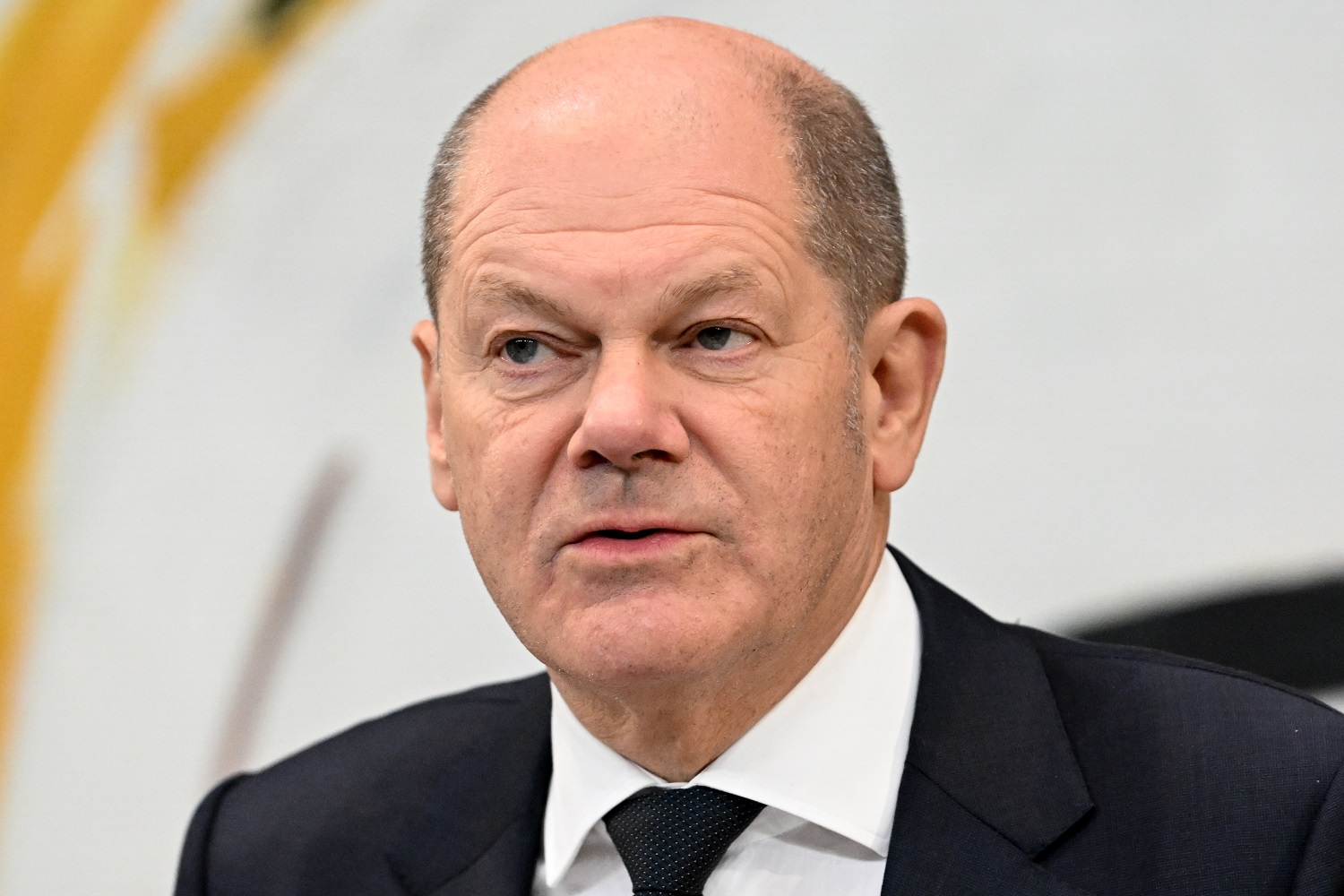 O. Scholzas: V. Putinas turi suvokti, kad karo nelaimės O. Scholzas: V. Putinas turi suvokti, kad karo nelaimės