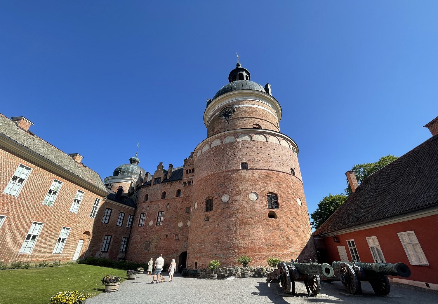 Vasaros kelionėms – karališkas maršrutas abipus Baltijos per 4 šalis