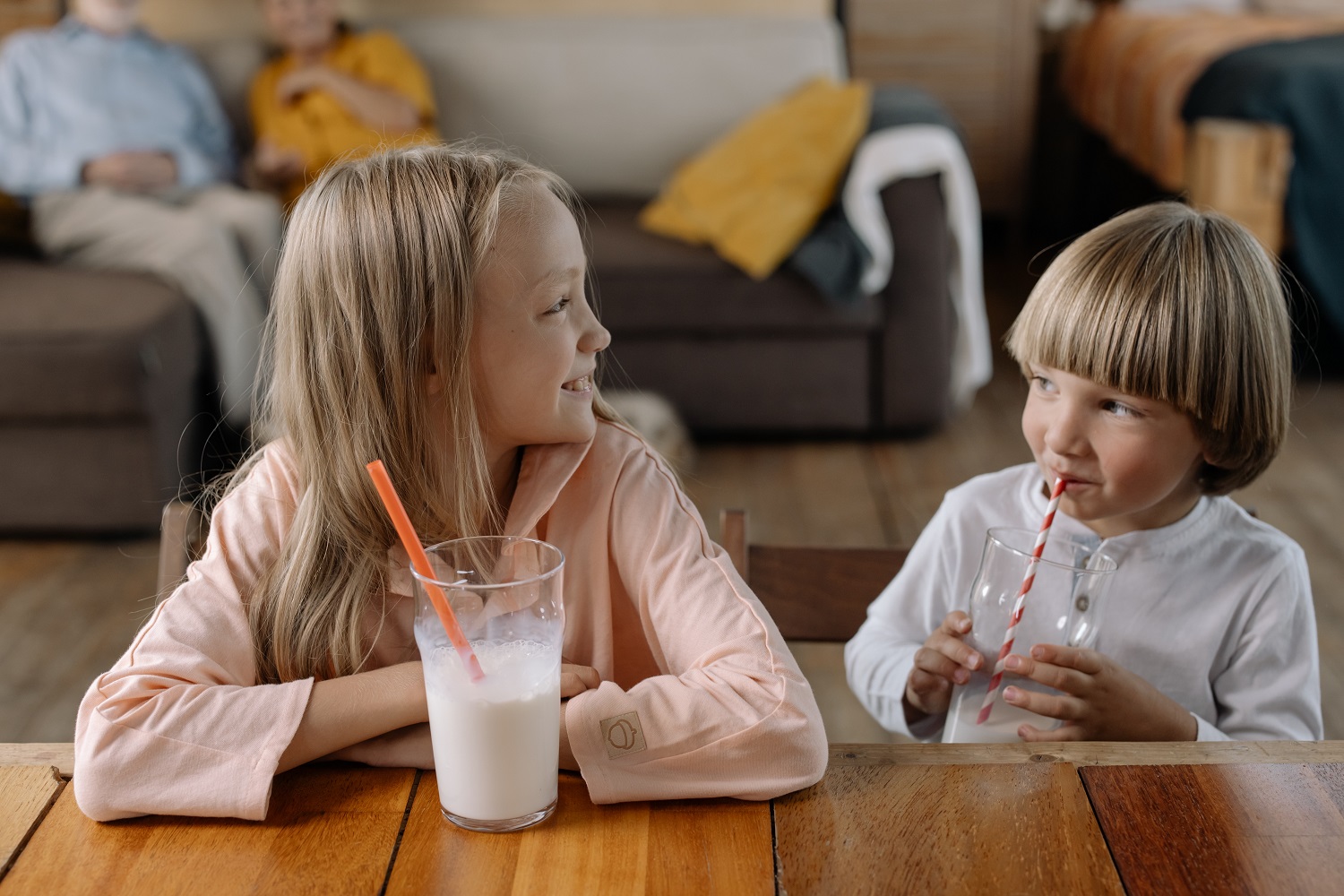 Gydytojas pataria, kada vaikams pradėti vartoti pieno produktus