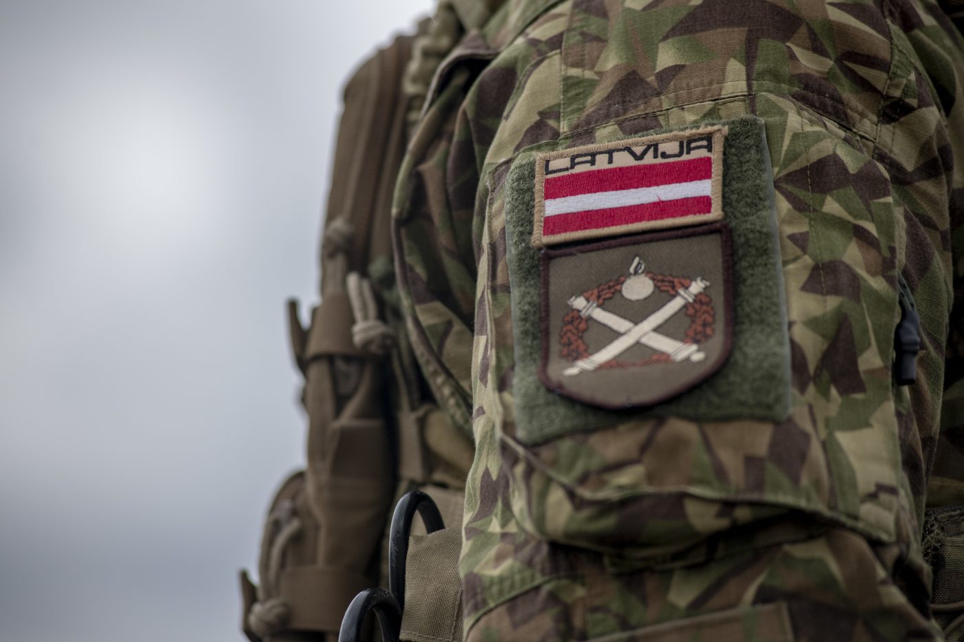 Latvija atnaujino privalomąjį šaukimą į kariuomenę