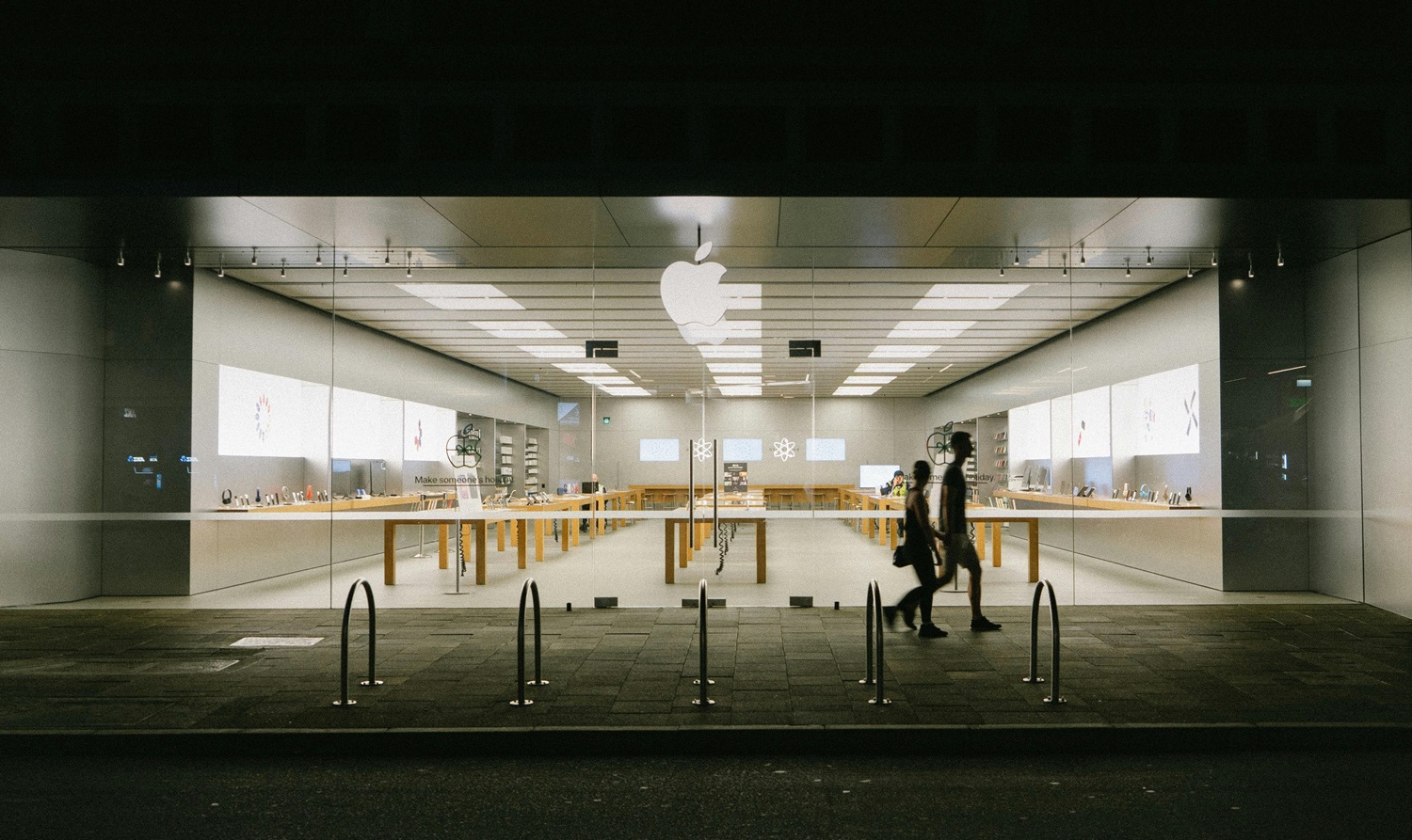 Europos Sąjunga skyrė „Apple“ 1,8 mlrd. eurų baudą Europos Sąjunga skyrė „Apple“ 1,8 mlrd. eurų baudą