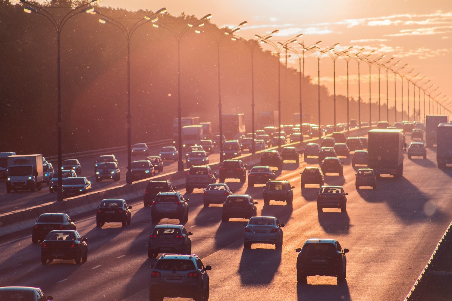 Įvardino, kurių markių automobiliai nuvažiuoja daugiausia kilometrų: ar jūsų transporto priemonės rida viršija vidutinę?