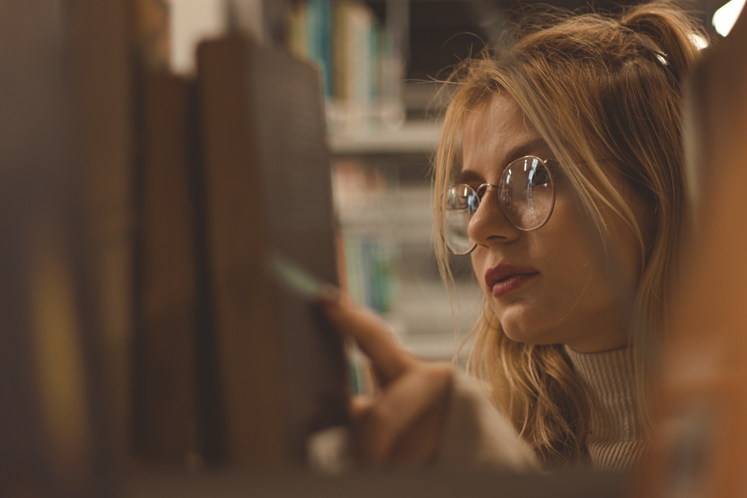Nuo naujų metų visos šalies bibliotekos vartotojų pažymėjimus išduos nemokamai Nuo naujų metų visos šalies bibliotekos vartotojų pažymėjimus išduos nemokamai