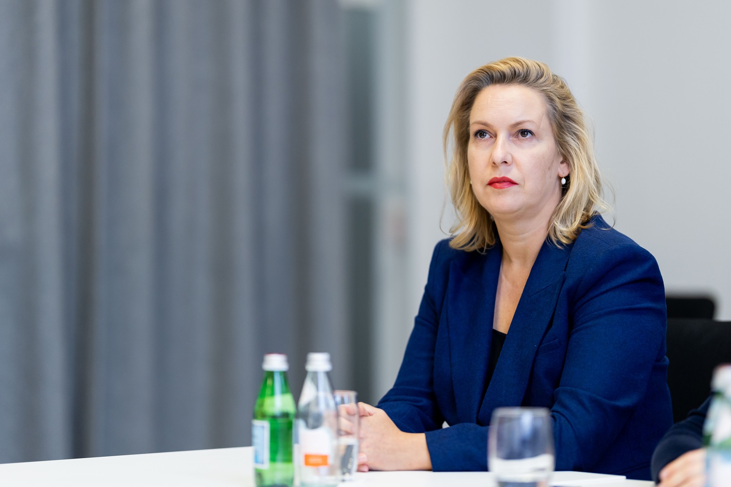 Bankų atstovė: siūloma antros pensijų pakopos pertvarka ateityje reikštų mokesčių kėlimą