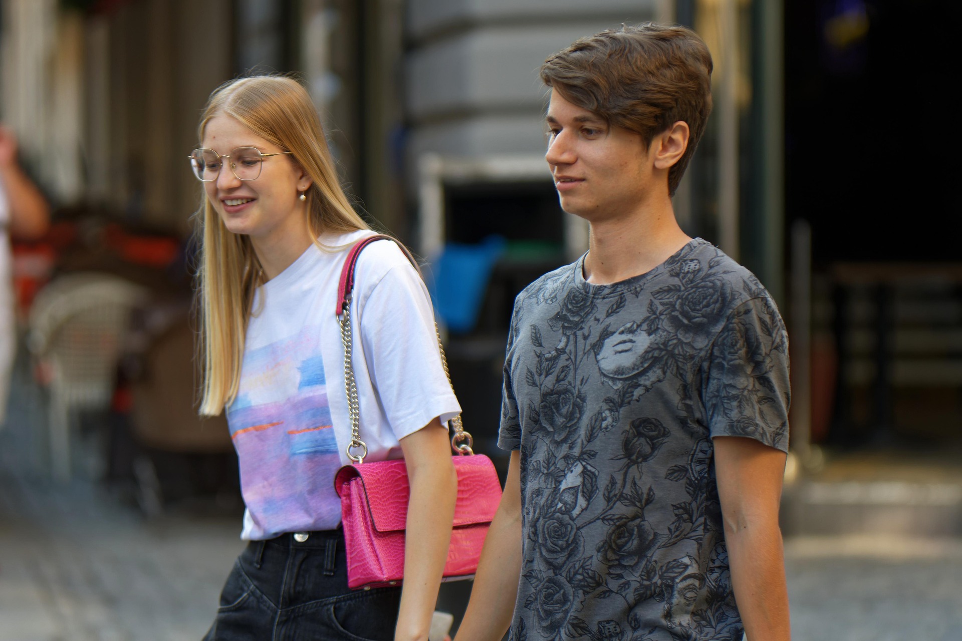 Draugystės paauglystėje: kaip atskirti tikrus draugus ir išmokti nubrėžti ribas?